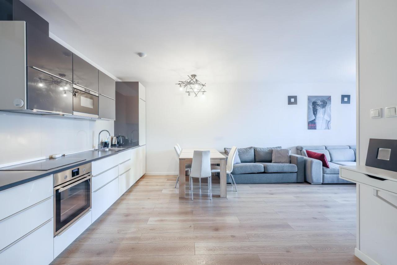 Apartmate Spacious Apartment With Balcony Oldtown For 6 People Gdansk Exterior photo